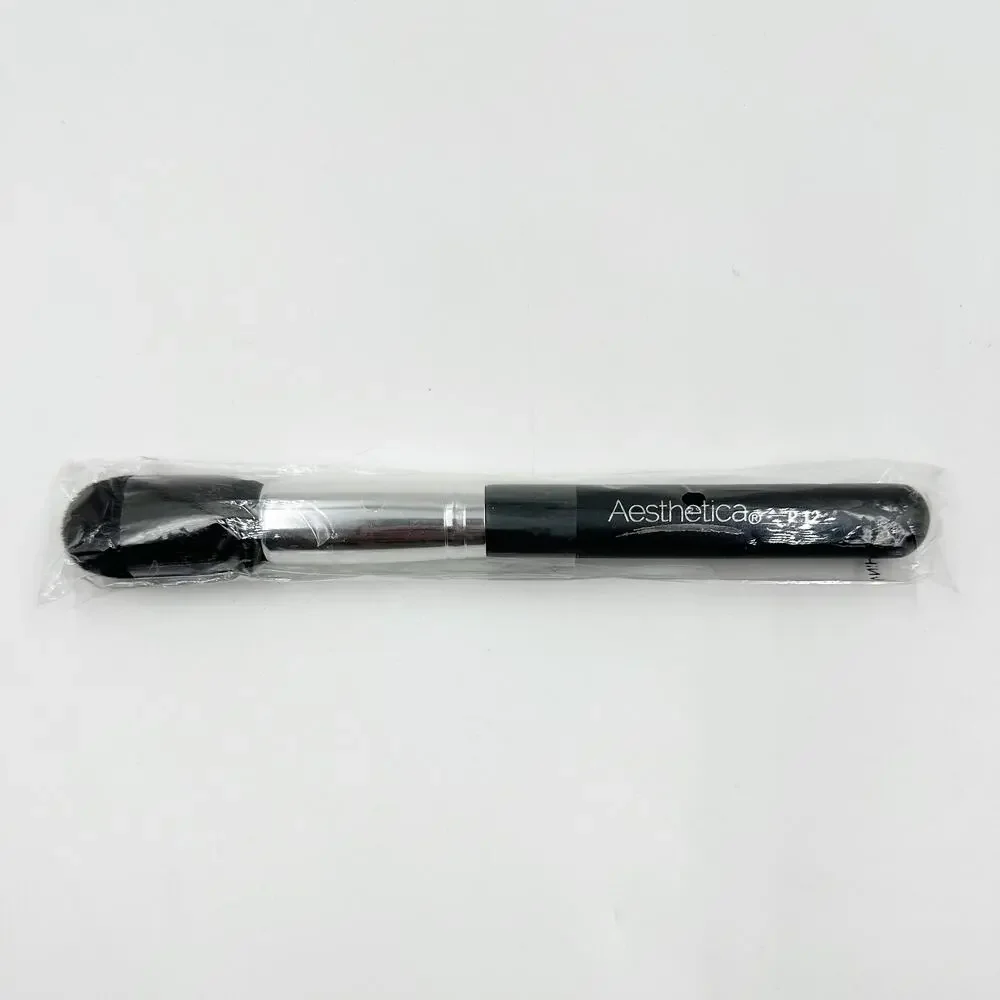 Aesthetica Professional Powder Brush P12 NWT NEW CONDITION